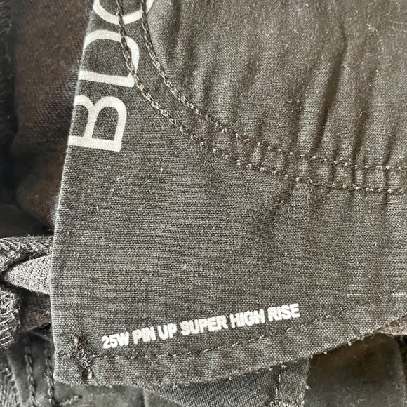 BDG High Waisted Black Denim Shorts - Picture 13 of 13